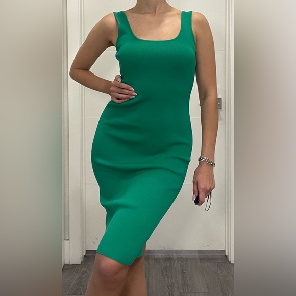Guess Vibrant Green Strapless Dress - Picture 1 of 7
